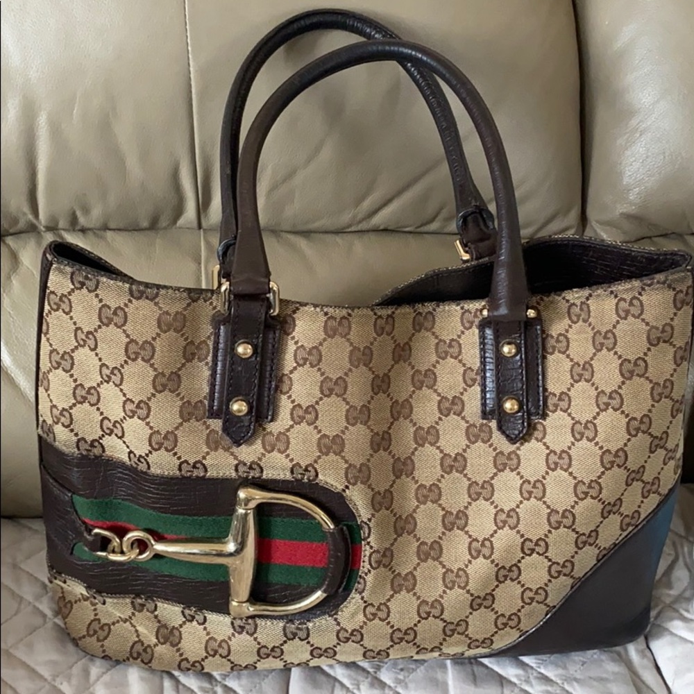 Handbag